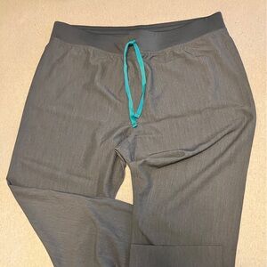 FIGS Women's Graphite Livingston- Basic Scrub Pants - XL
